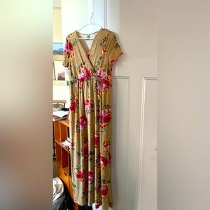 Maternity maxi dress XL